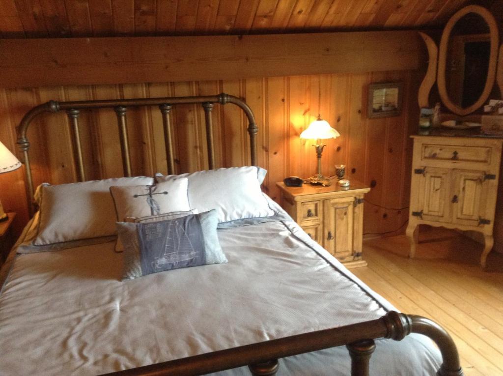 Gite La Tourelle Du Cap Bed & Breakfast La Malbaie Bilik gambar